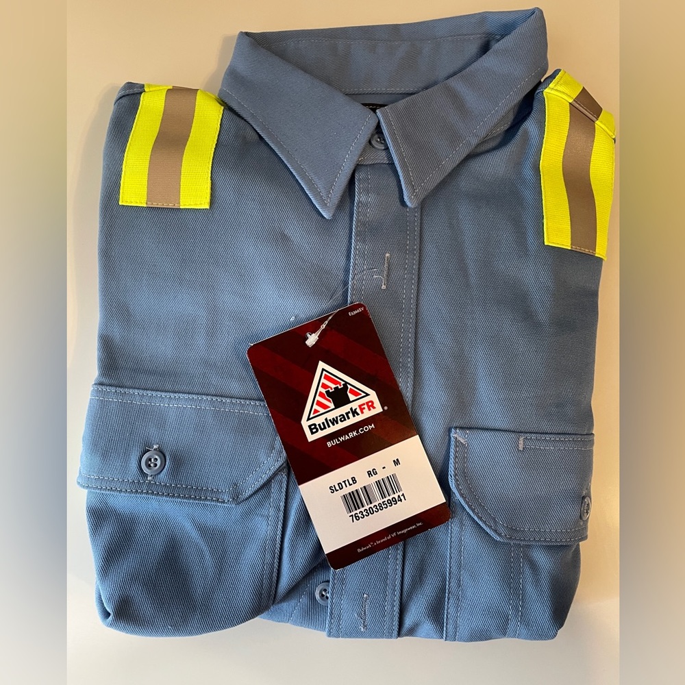 Mens flame resistant protective apparel size reg / medium